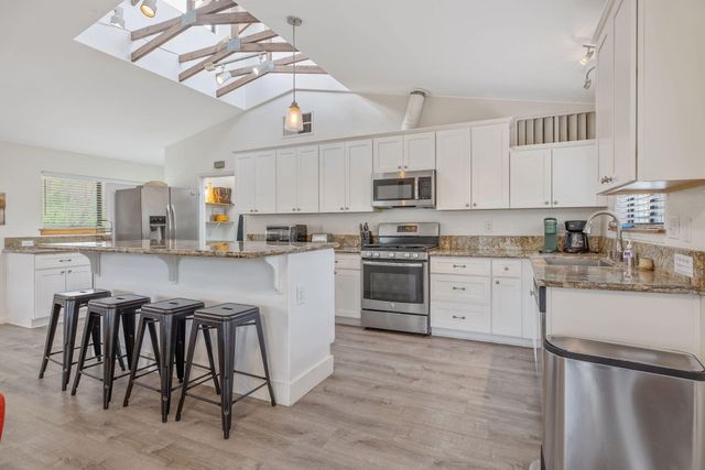 43677 Washburn Drive, Three Rivers, CA 93271