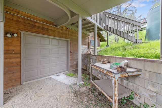 43677 Washburn Drive, Three Rivers, CA 93271