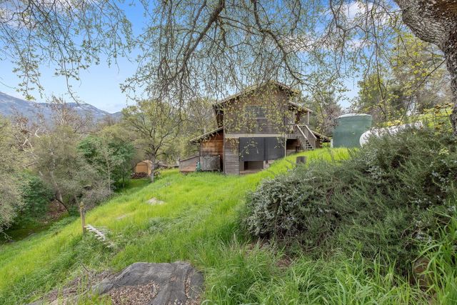 43677 Washburn Drive, Three Rivers, CA 93271