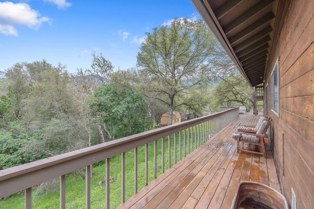 43677 Washburn Drive, Three Rivers, CA 93271