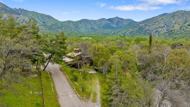 43677 Washburn Drive, Three Rivers, CA 93271