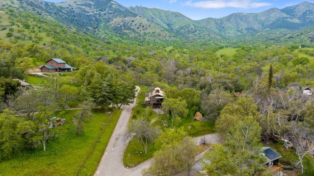 43677 Washburn Drive, Three Rivers, CA 93271