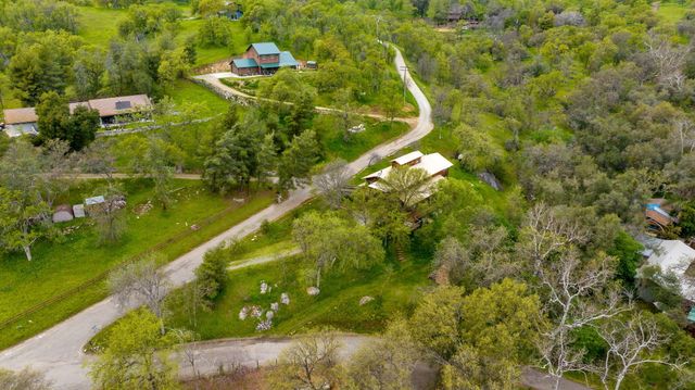 43677 Washburn Drive, Three Rivers, CA 93271