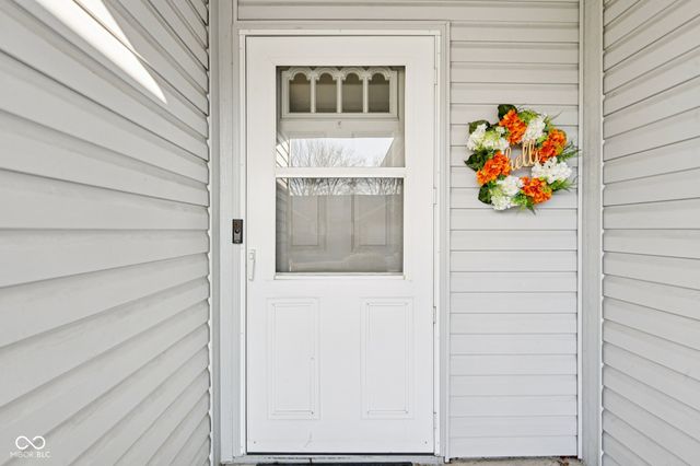 6 Kristelli Court, Brownsburg, IN 46112