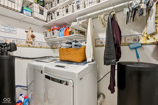 6 Kristelli Court, Brownsburg, IN 46112