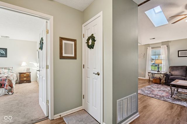 6 Kristelli Court, Brownsburg, IN 46112