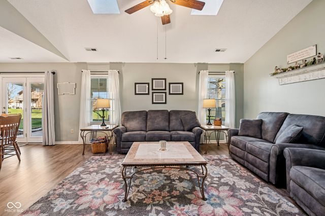 6 Kristelli Court, Brownsburg, IN 46112