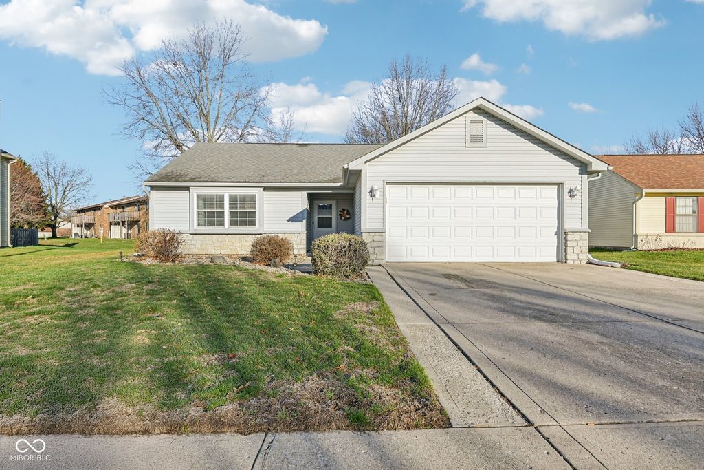 6 Kristelli Court, Brownsburg, IN 46112