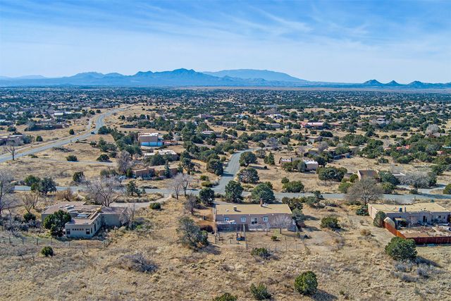 6 Verano Loop, Santa Fe, NM 87508