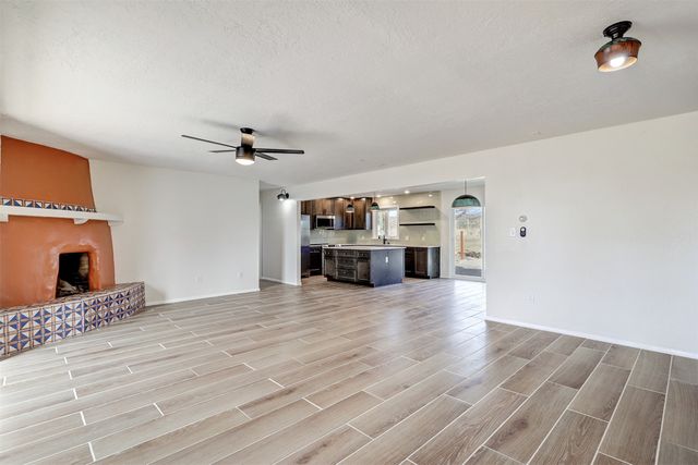 6 Verano Loop, Santa Fe, NM 87508