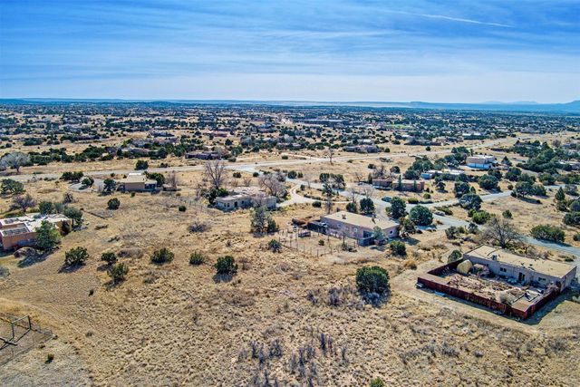 6 Verano Loop, Santa Fe, NM 87508