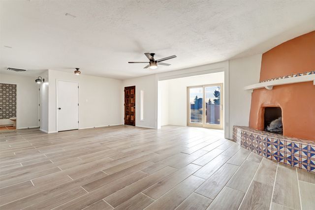 6 Verano Loop, Santa Fe, NM 87508