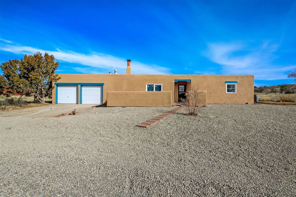 6 Verano Loop, Santa Fe, NM 87508