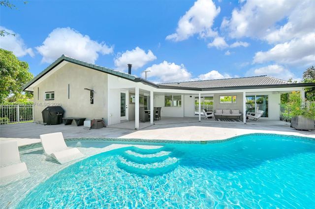 1001 NW 4th Court, Boca Raton, FL 33432