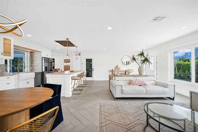 1001 NW 4th Court, Boca Raton, FL 33432