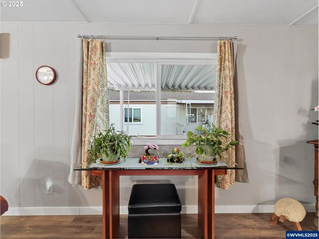 2902 E 2nd St 54, Newberg, OR 97132