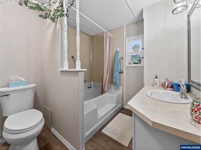 2902 E 2nd St 54, Newberg, OR 97132