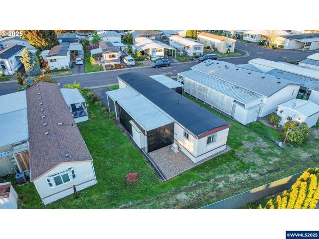 2902 E 2nd St 54, Newberg, OR 97132