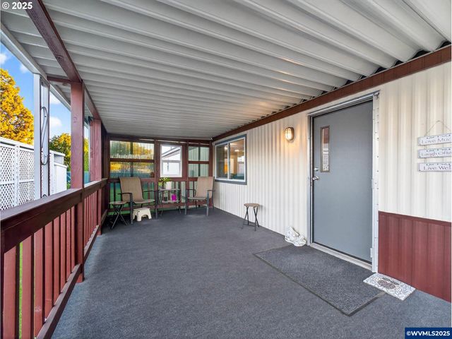 2902 E 2nd St 54, Newberg, OR 97132