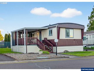 2902 E 2nd St 54, Newberg, OR 97132