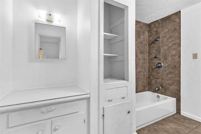 2310 Raymond Street, Pasadena, TX 77506