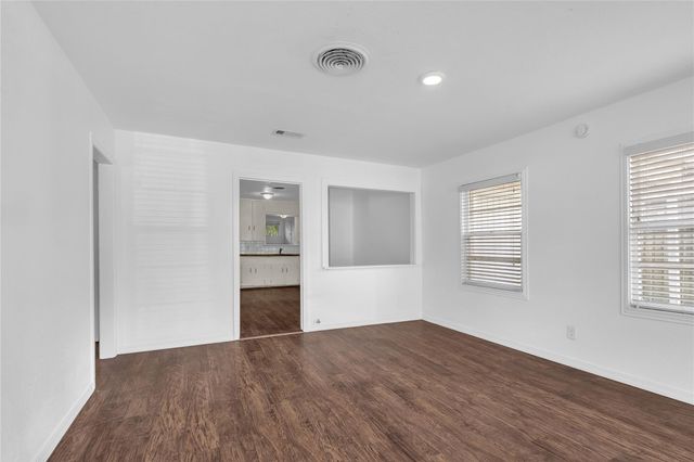 2310 Raymond Street, Pasadena, TX 77506