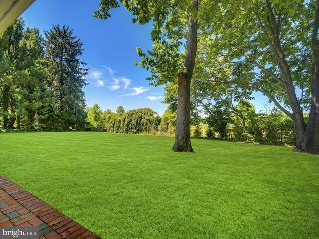 86 EXTONVILLE, Hamilton, NJ 08620