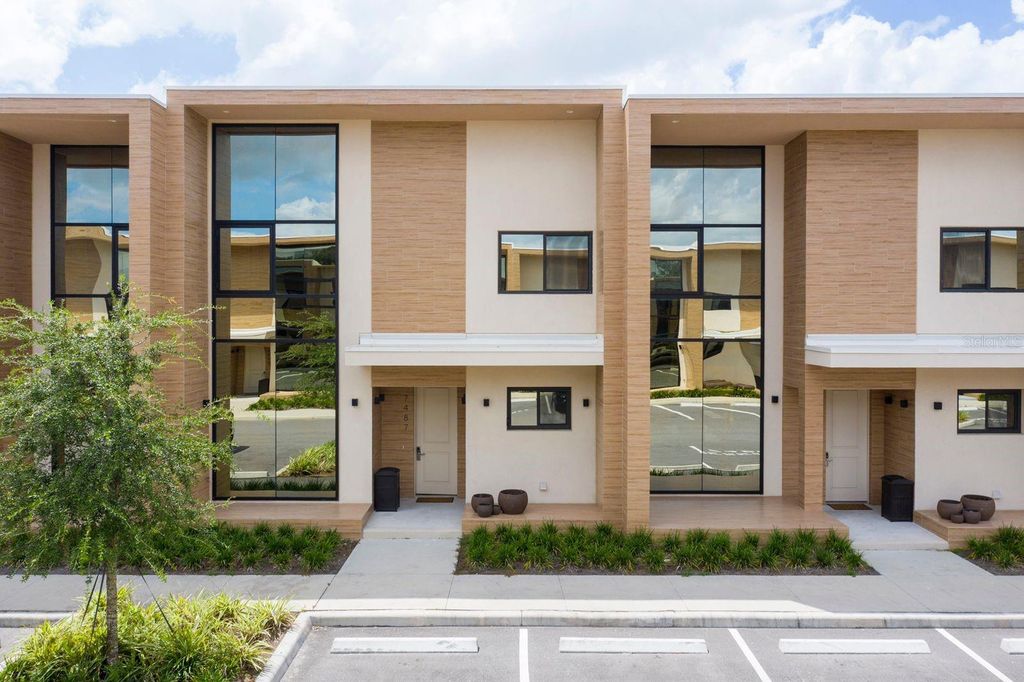 7487 BROOKLYN DRIVE, Kissimmee, FL 34747