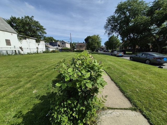 5404 W WALTON Street, Chicago, IL 60651