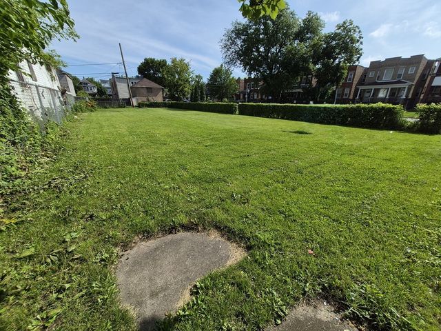 5404 W WALTON Street, Chicago, IL 60651