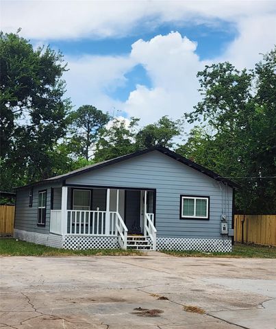 6203 1/2 Hoffman Street, Houston, TX 77028