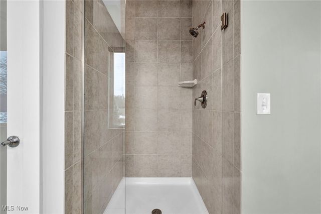 1399 Slate Court, Cleveland Heights, OH 44118