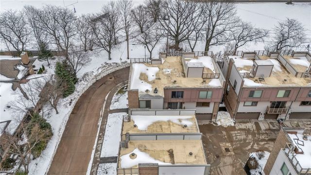 1399 Slate Court, Cleveland Heights, OH 44118