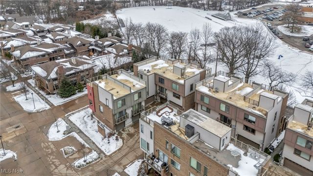 1399 Slate Court, Cleveland Heights, OH 44118