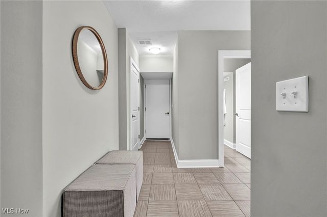 1399 Slate Court, Cleveland Heights, OH 44118