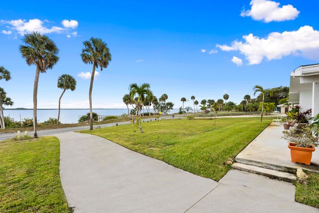 8309 S Indian River Drive, Fort Pierce, FL 34982