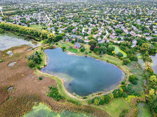 675 White Pine Circle, Lake In The Hills, IL 60156