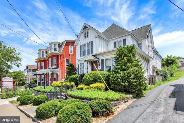 460 BALTIMORE ST, Gettysburg, PA 17325