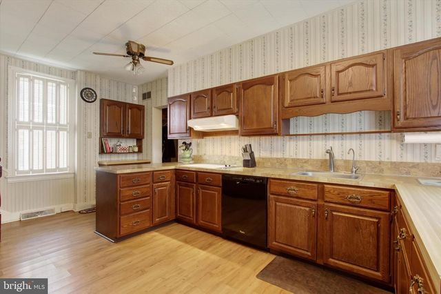 460 BALTIMORE ST, Gettysburg, PA 17325