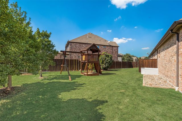 600 Splash Drive, Mckinney, TX 75071