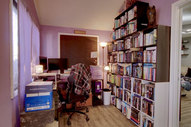 2743 Des Moines Street, Des Moines, IA 50317