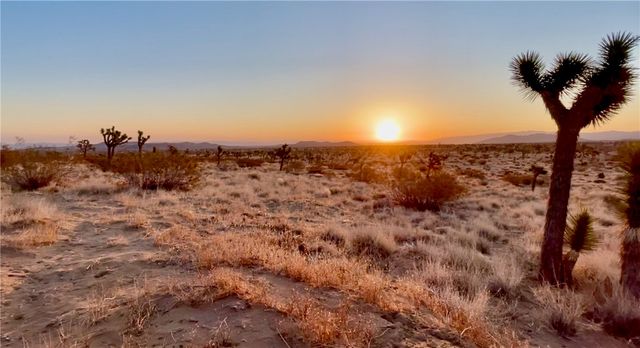 777 La Brisa Road, Yucca Valley, CA 92284