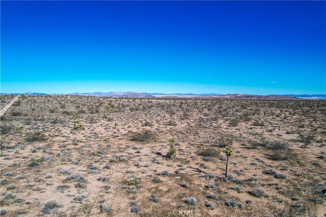 777 La Brisa Road, Yucca Valley, CA 92284