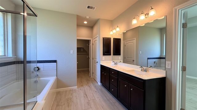 2982 Austin Breeze Lane, League City, TX 77573