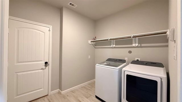 2982 Austin Breeze Lane, League City, TX 77573