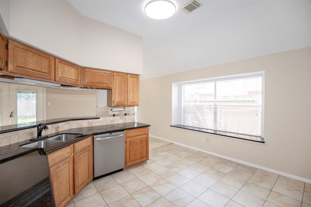 1514 New Cedars Drive, Houston, TX 77062