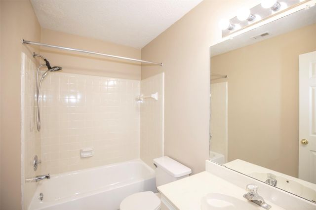 1514 New Cedars Drive, Houston, TX 77062