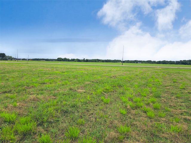 Lot 301 Cowboy Drive, Corsicana, TX 75109