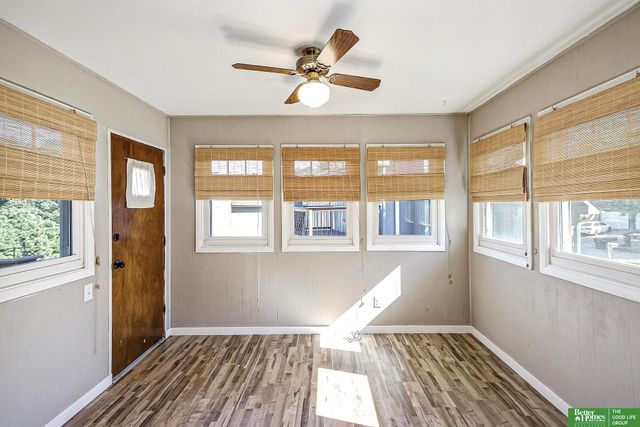 10734 Borman Circle, Omaha, NE 68127