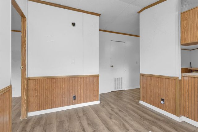 Split A Tall Pine Road, Navasota, TX 77868